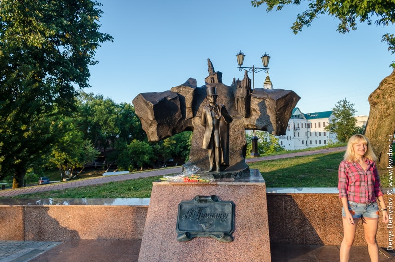 Памятник Пушкину в Витебске, на улице Пушкина