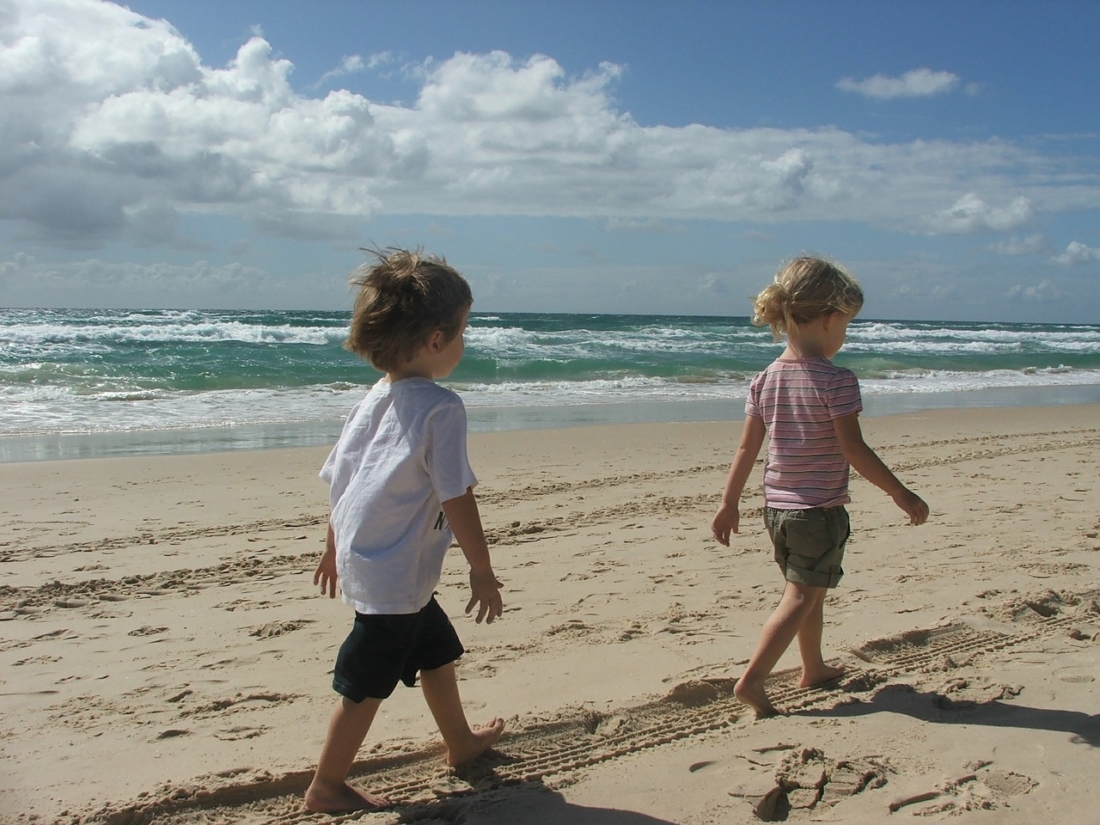 However, children do not need a tan at all, and therefore it is better to leave them on the beach dressed. They can get vitamin D as it is, it is not necessary to 