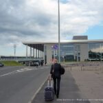 Вид на Донецкий аэропорт с остановки общественного транспорта