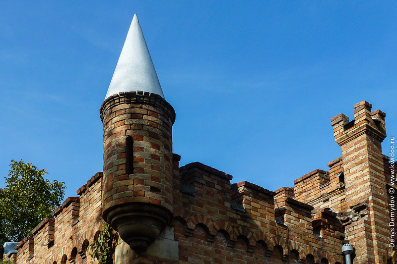 Замок Попова был самым большим замком в Восточной Европе