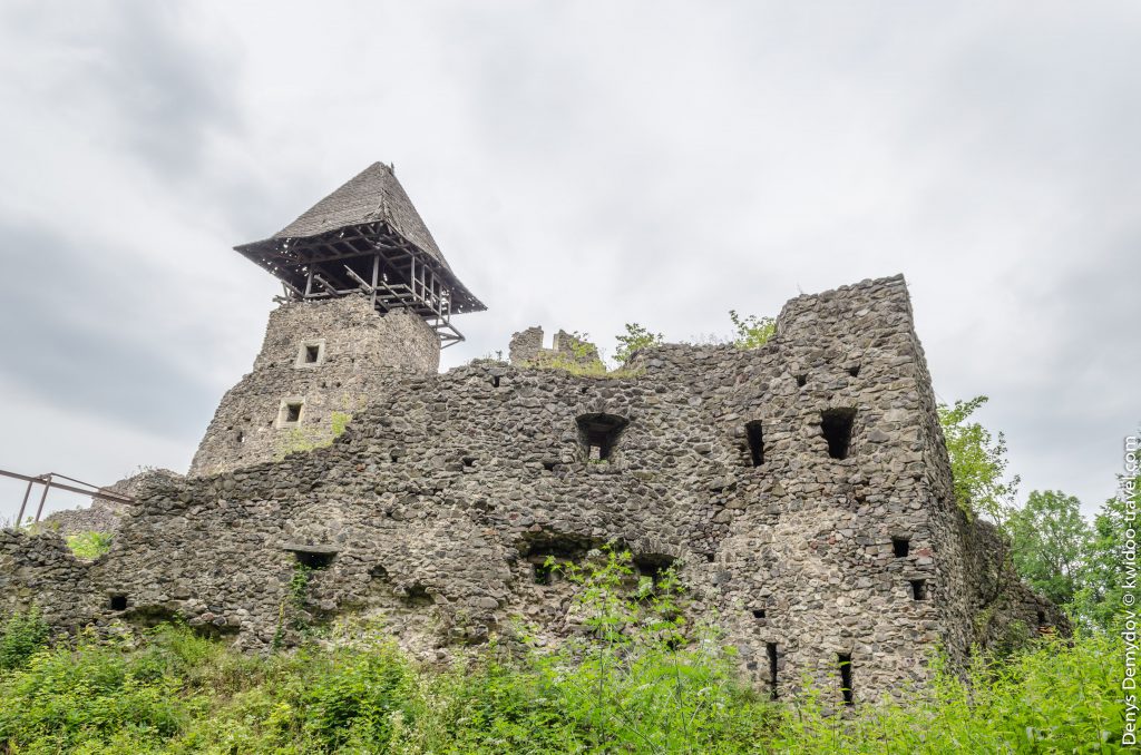 Вопреки сложившемуся мнению, замок разрушили много столетий назад