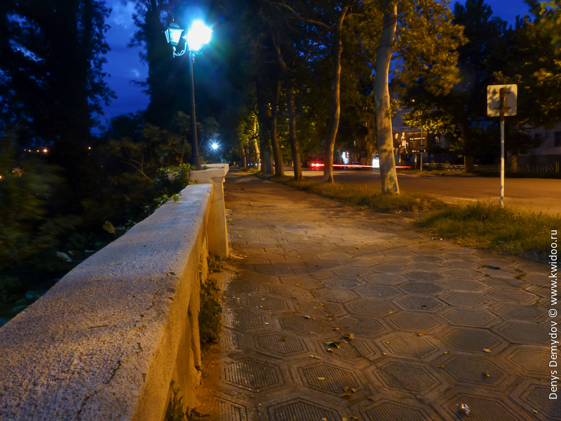 Ночная дорога к Kutaisi Hostel