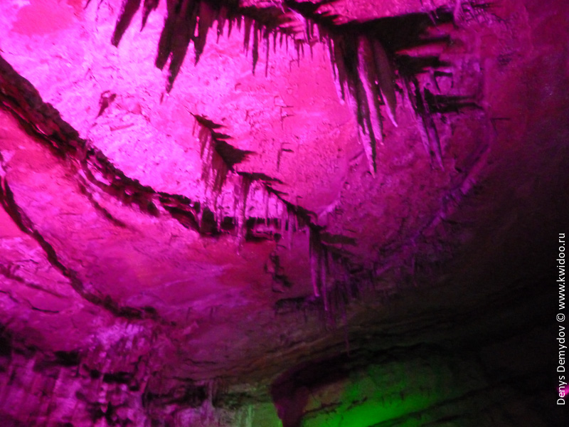 Потолок в пещерах Сетаплии
